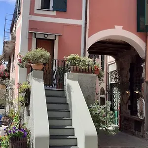La Casetta Rosa Holiday home